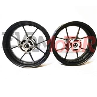 set cerchi light 250 300 12 neri 4 fori